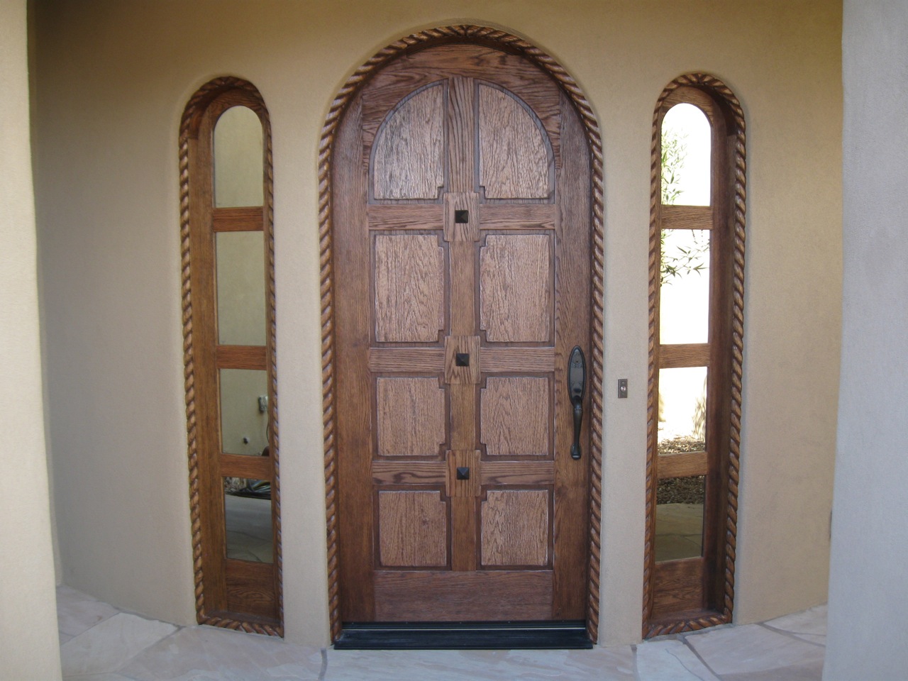 Chiaramonte Entry Door